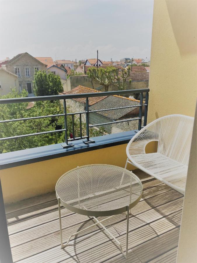Appartement Hyper Centre, Plage A Pieds, 2 Chambres, 4 Personnes Chatelaillon-Plage Ngoại thất bức ảnh
