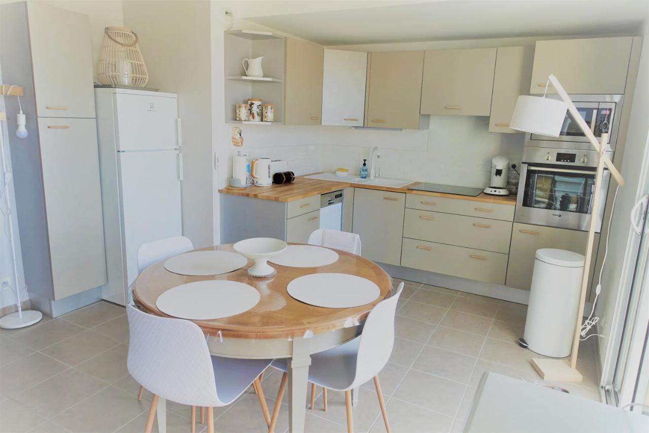 Appartement Hyper Centre, Plage A Pieds, 2 Chambres, 4 Personnes Chatelaillon-Plage Ngoại thất bức ảnh