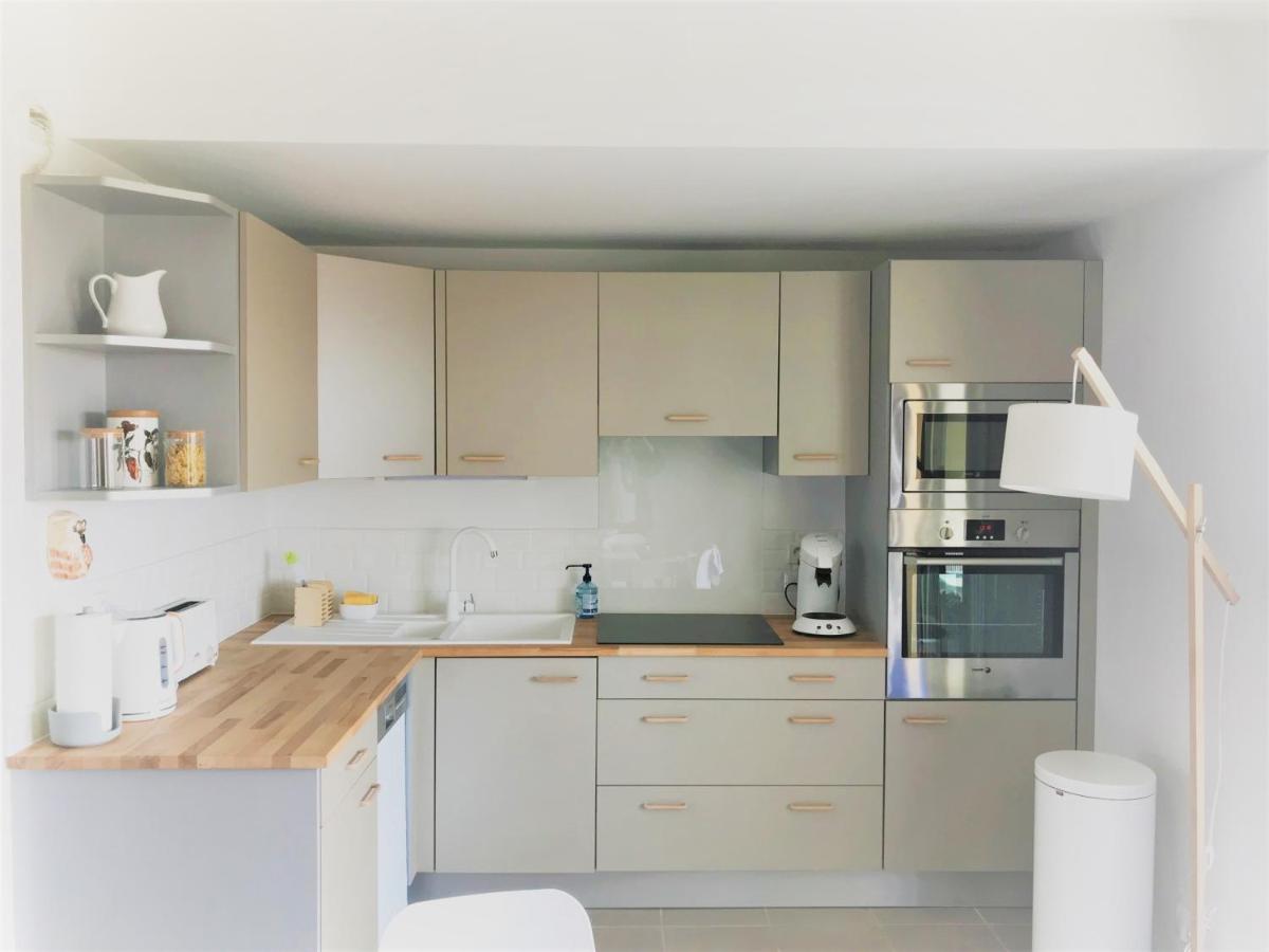 Appartement Hyper Centre, Plage A Pieds, 2 Chambres, 4 Personnes Chatelaillon-Plage Ngoại thất bức ảnh